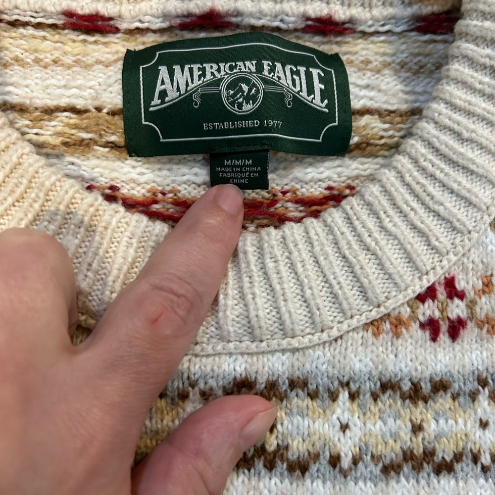 American Eagle Outfitters Cream and Red Patterned Women's Sweater size medium - Picture 7 of 8